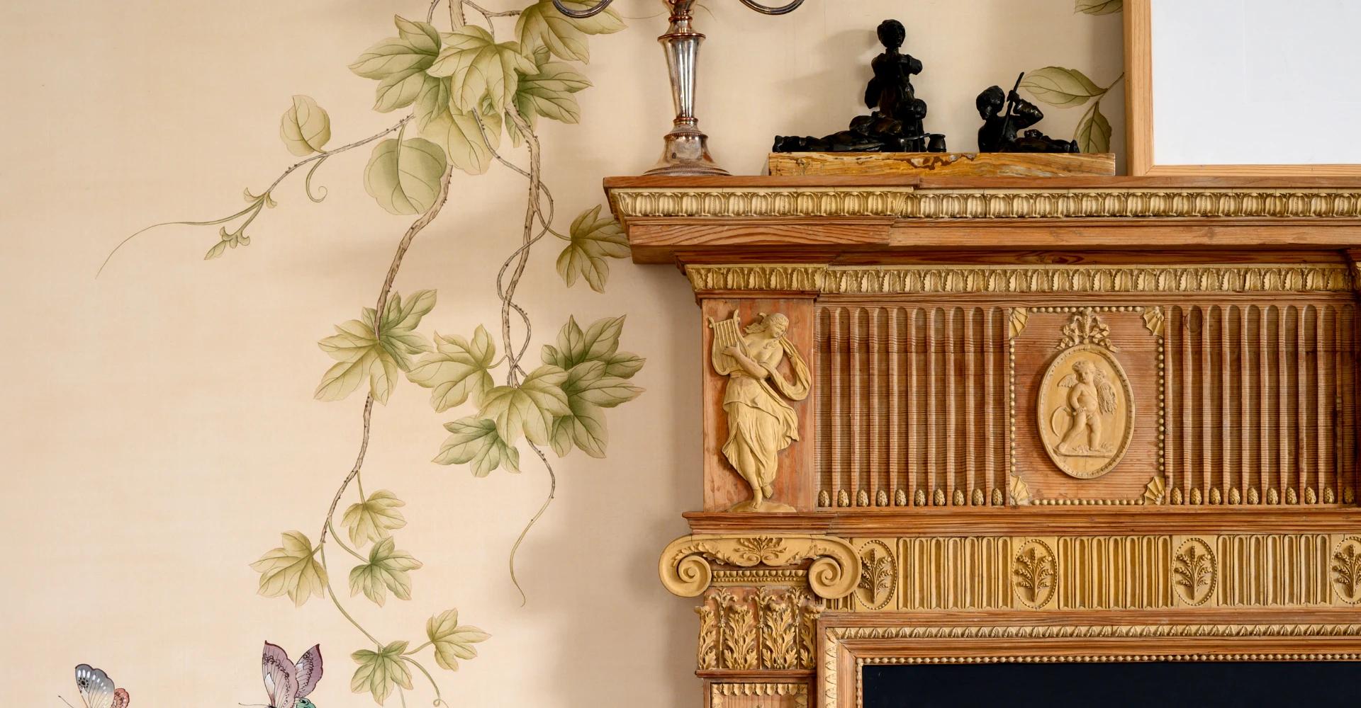 Edinburgh property management | slide1_melville_entrance_hall