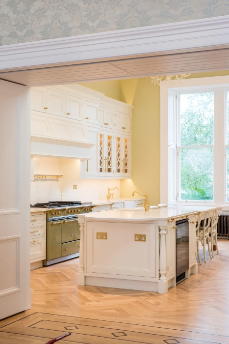 Edinburgh property management | slide1_melville_entrance_hall